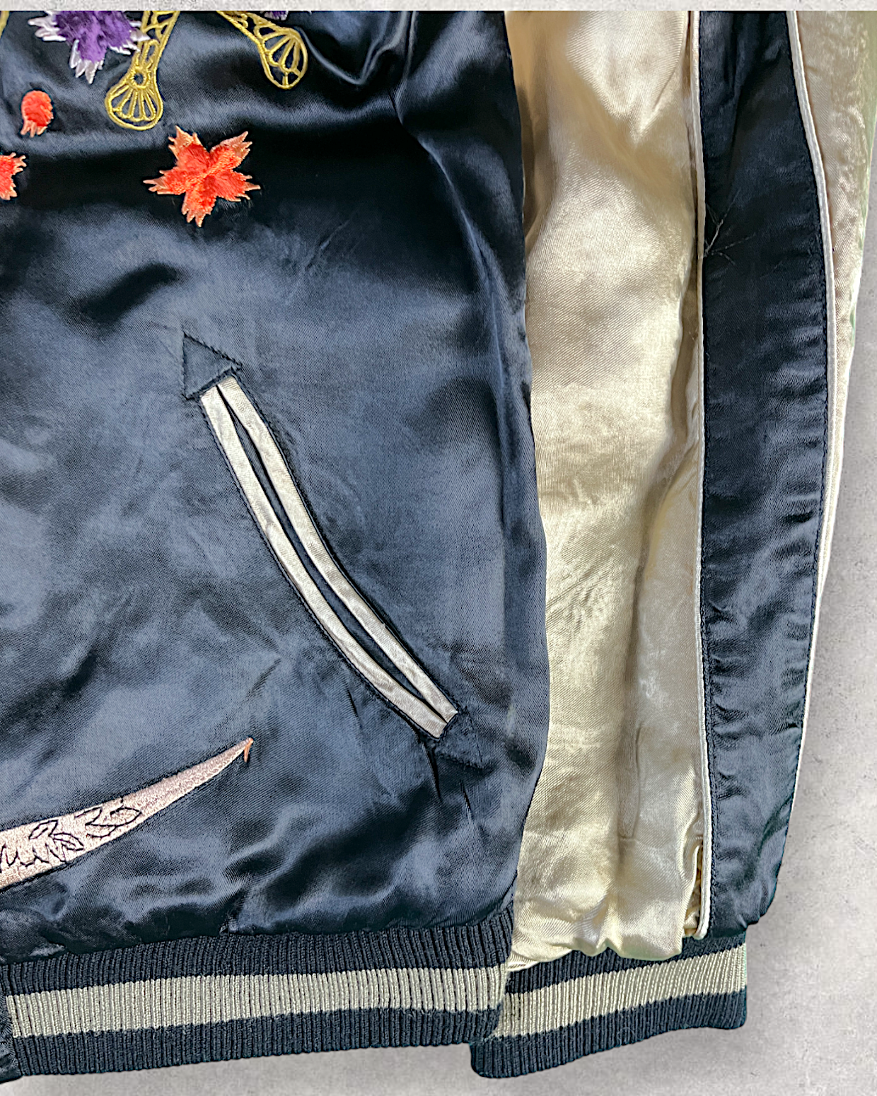 [M] Super Rare sanmaruichi ◆Frog reversible sukajan/M/rayon/BLK | Vintage jacket