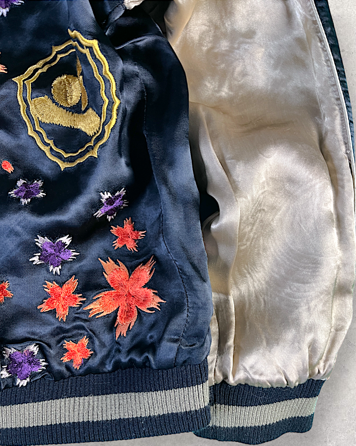 [M] Super Rare sanmaruichi ◆Frog reversible sukajan/M/rayon/BLK | Vintage jacket