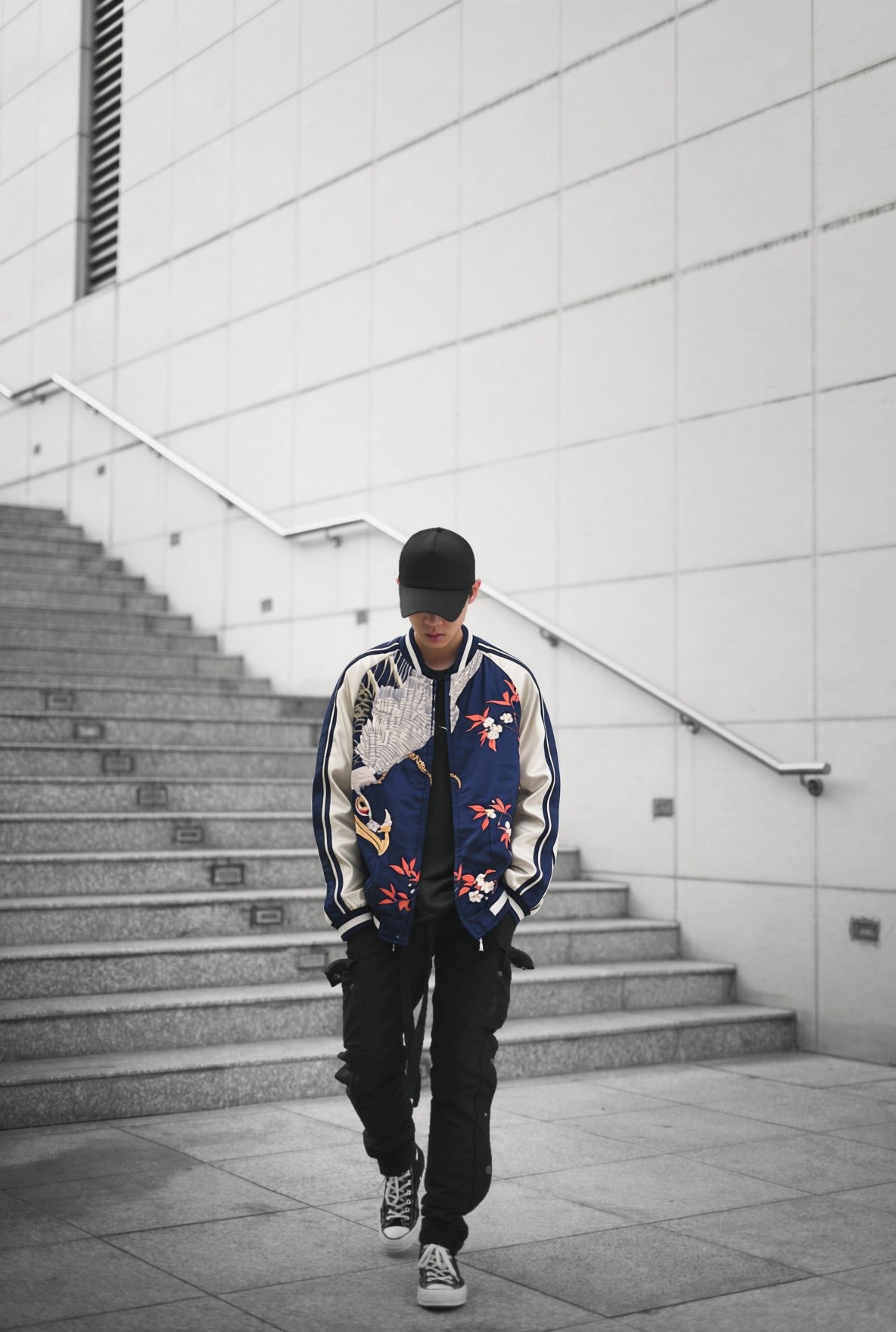 【M】Reversible Sukajan Jacket – Hawk & Cherry Blossom Embroidery Japan Souvenir Jacket