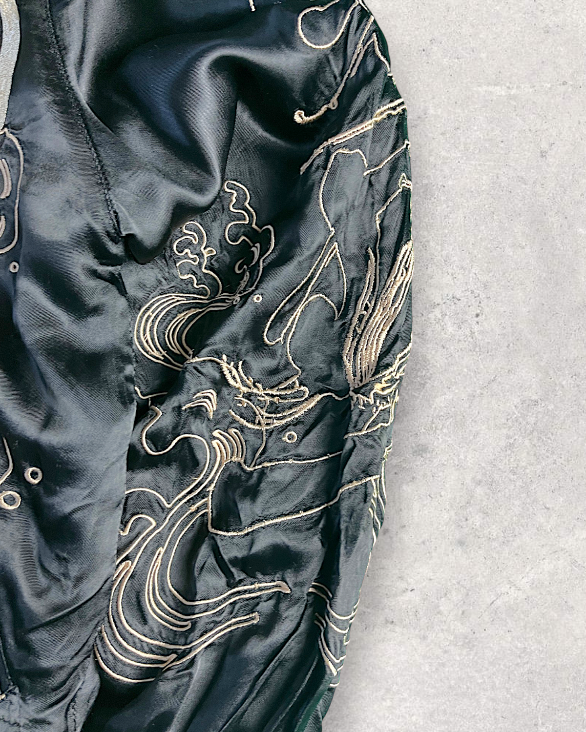 [M] Rare Vintage Sanmaruichi Sukajan Jacket – Reversible Frog  Koi Embroidery