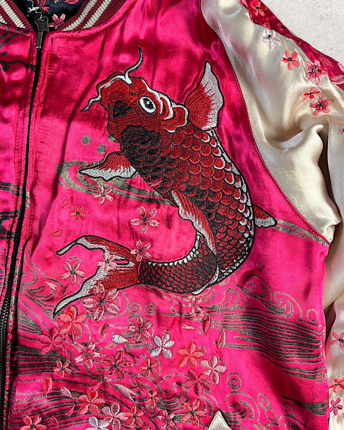 [L] Rare Vintage Miyabimusubi Reversible Sukajan Jacket – Sakura Koi Embroidery