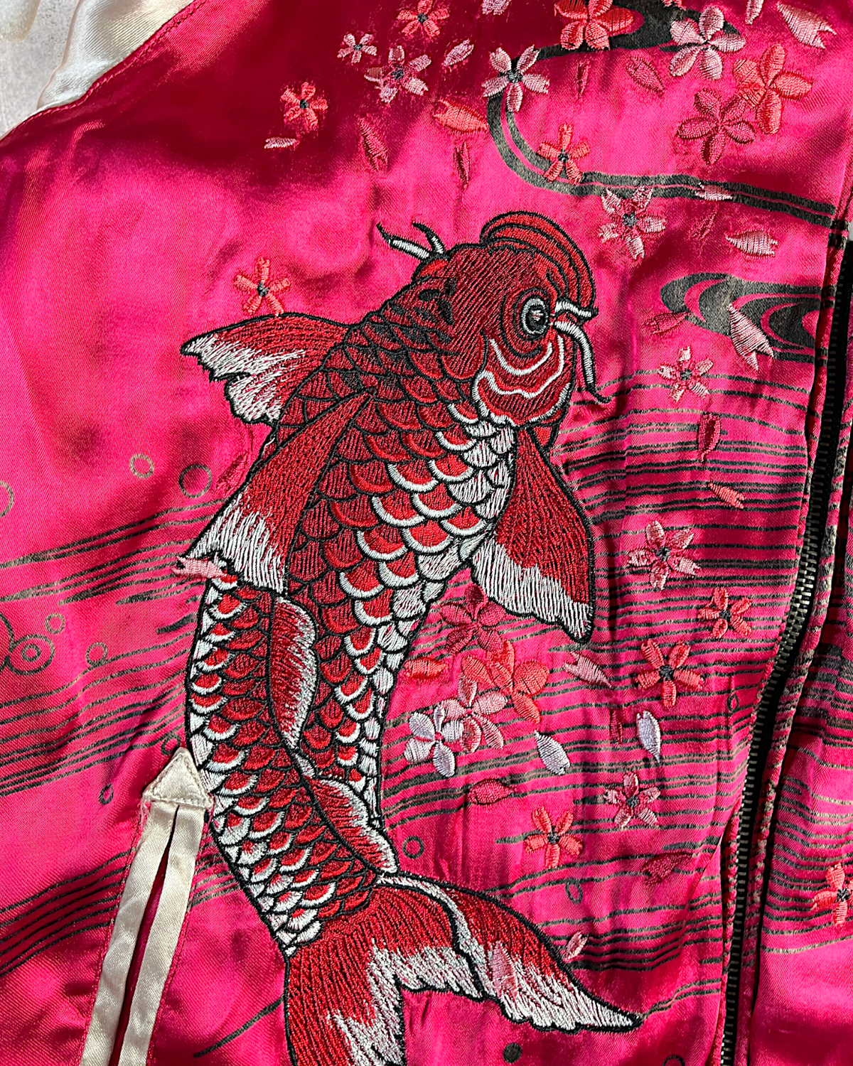 [L] Rare Vintage Miyabimusubi Reversible Sukajan Jacket – Sakura Koi Embroidery