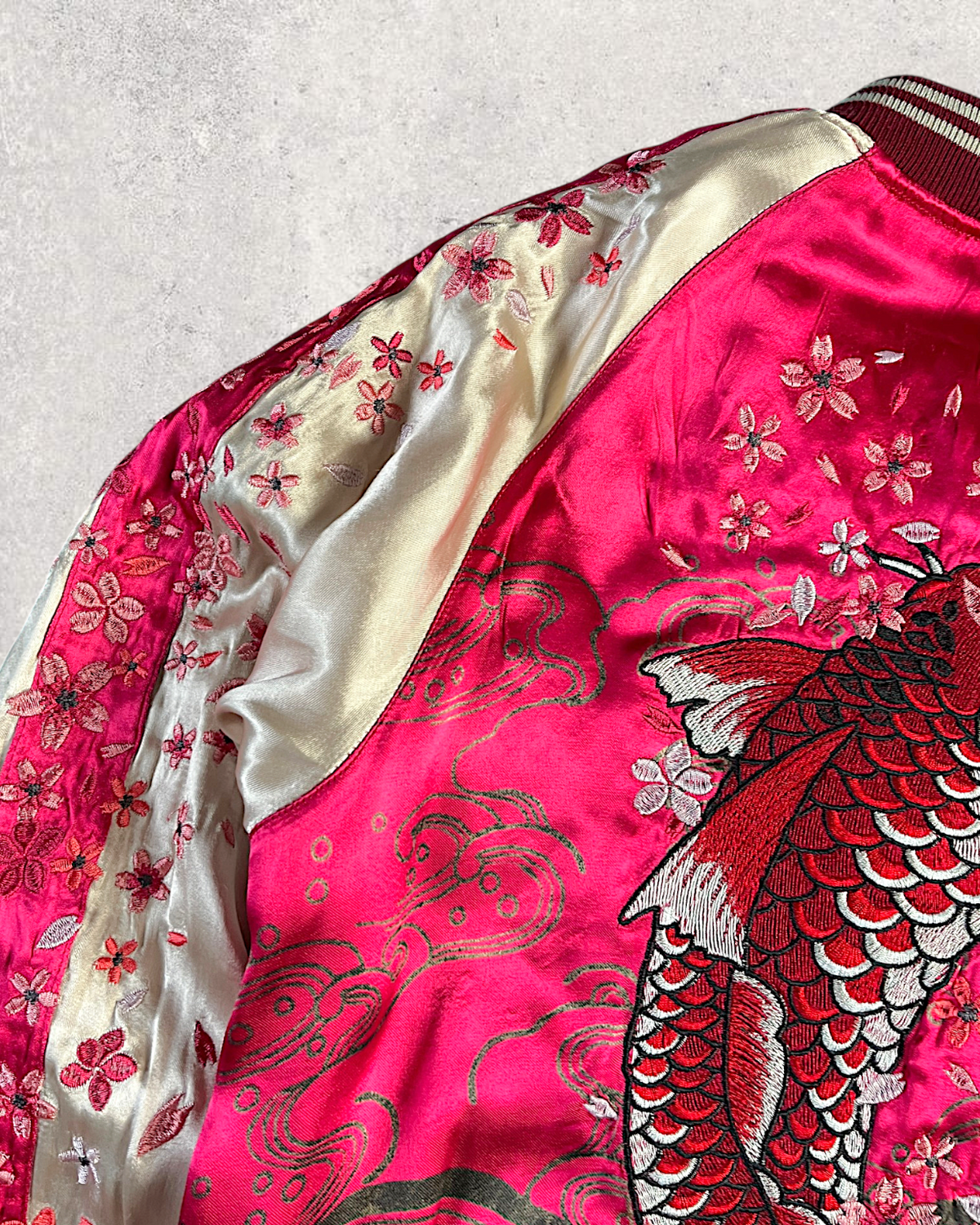 [L] Rare Vintage Miyabimusubi Reversible Sukajan Jacket – Sakura Koi Embroidery