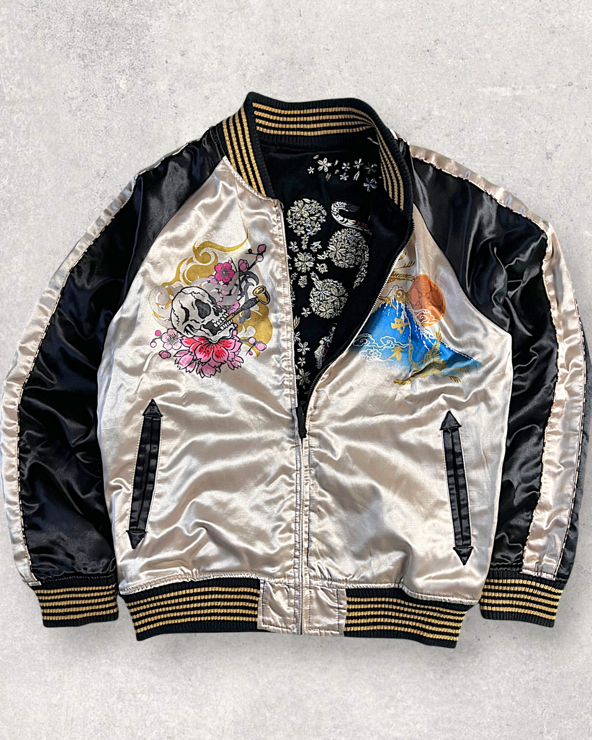 [L] Vintage Reversible Sukajan Jacket – Twin Tigers & Samurai Embroidery