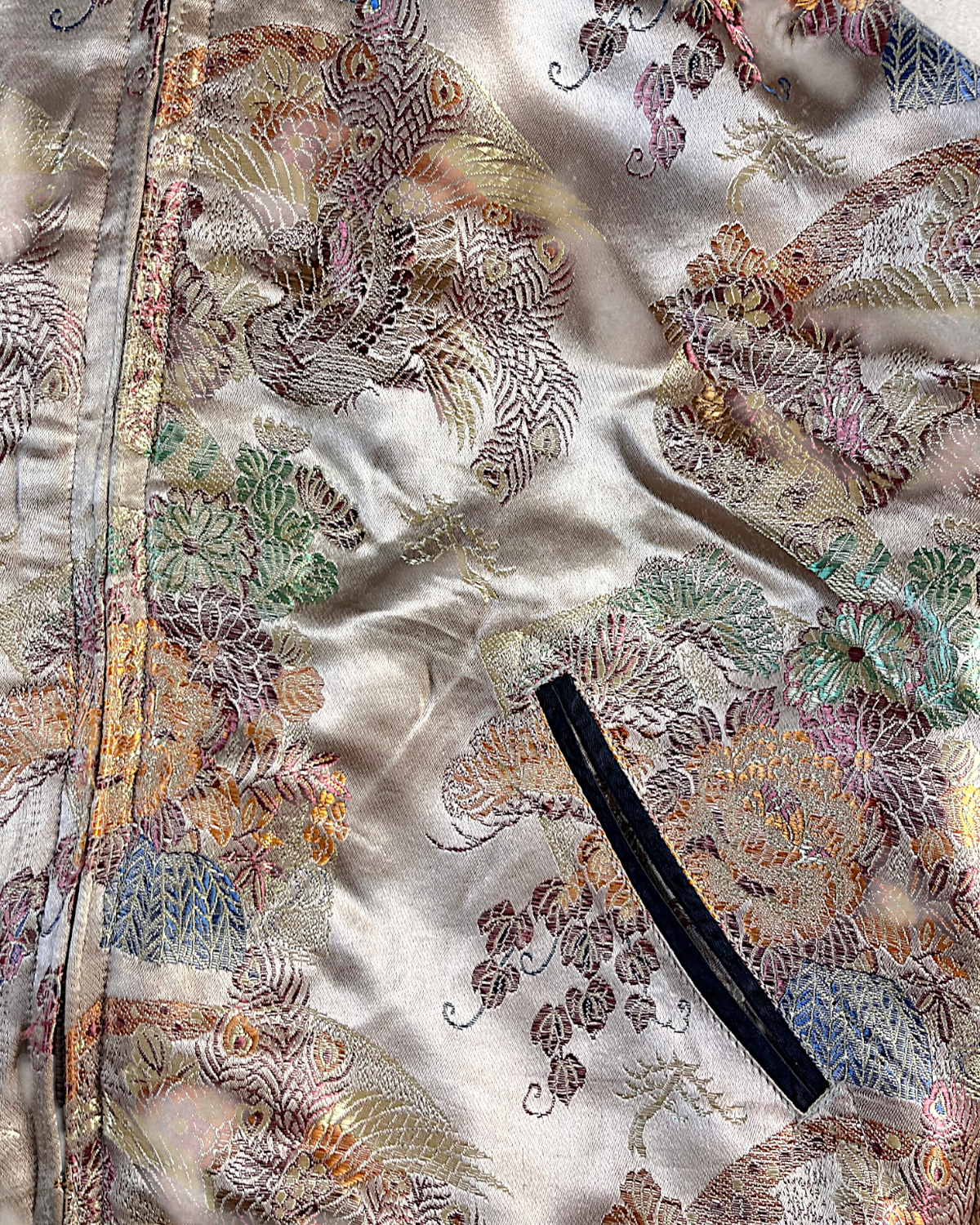 [M] Vintage Koi Fish Sukajan Jacket – Fully Embroidered Reversible Japanese Bomber