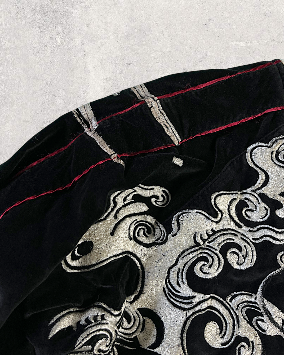 [L] Vintage Dragon & Tiger Sukajan Jacket – Fully Embroidered Reversible Japanese Bomber
