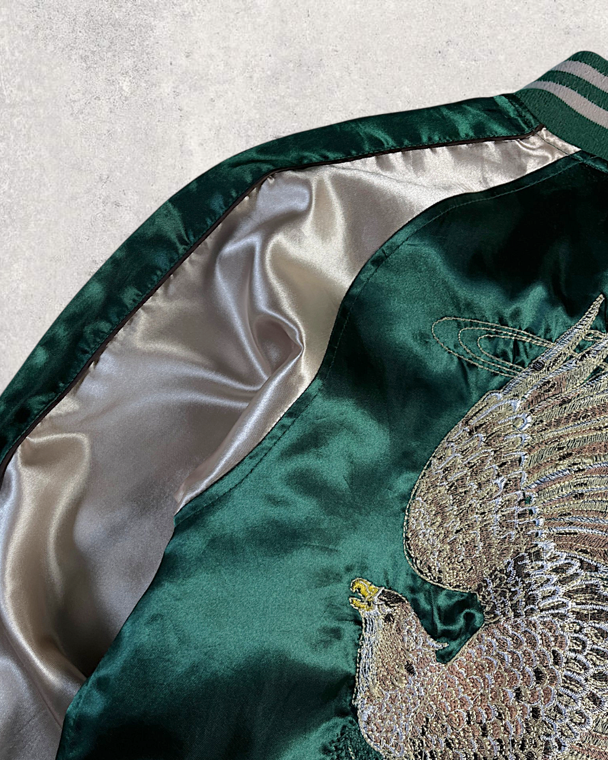 [M] Vintage Japanese Sukajan Jacket – Elegant Eagle Embroidery in Emerald Green