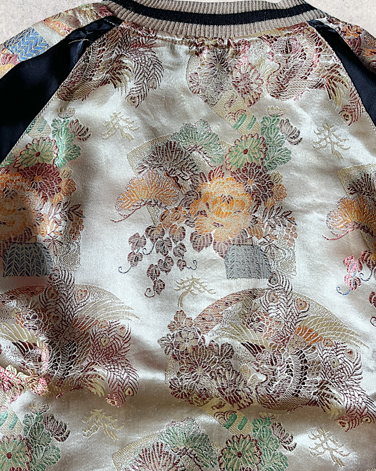 Rare Reversible M size Flying Hakurei Koi Bomber jacket sukajan | Autumn/Winter | Vintage