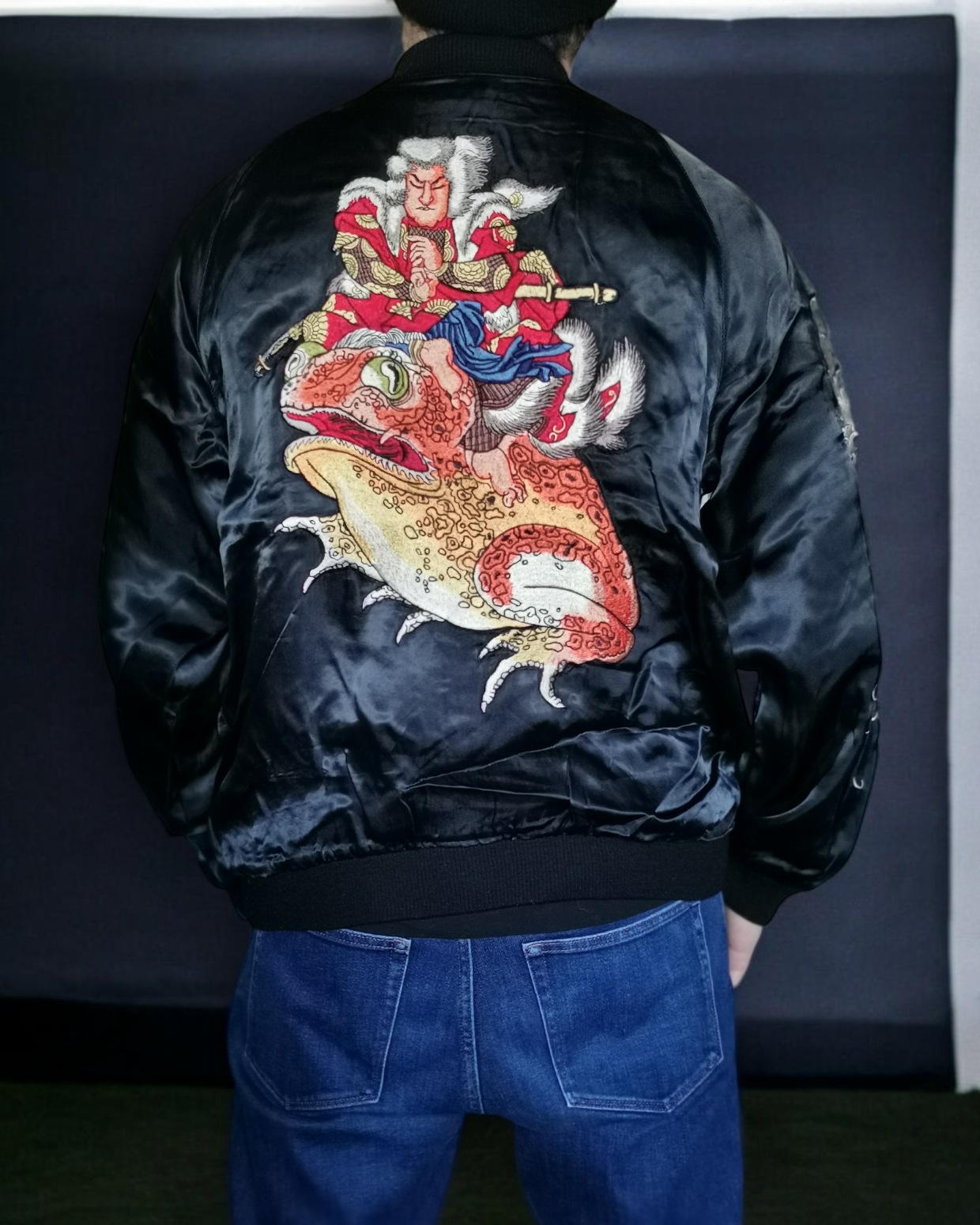 Super Rare One-of-a-Kind Sakura Skajan with Japanese Pattern Embroidery | Autumn/winter | Vintage