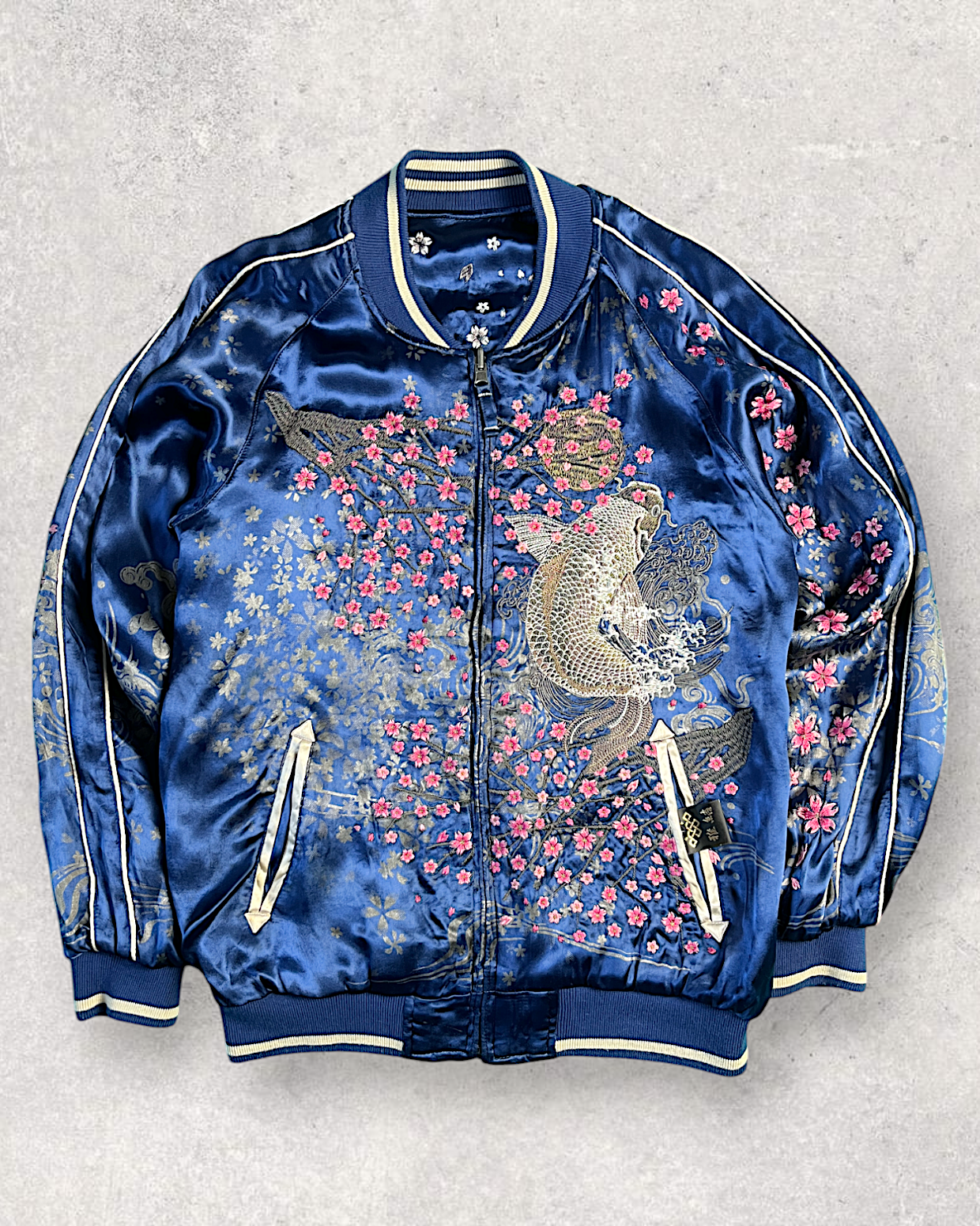 【XL】Miyabi Musubi Reversible Sukajan XL – Dragon, Tiger & Koi Embroidered Japanese Satin Jacket