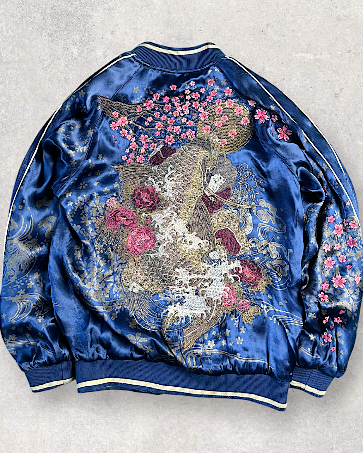 【XL】Miyabi Musubi Reversible Sukajan XL – Dragon, Tiger & Koi Embroidered Japanese Satin Jacket
