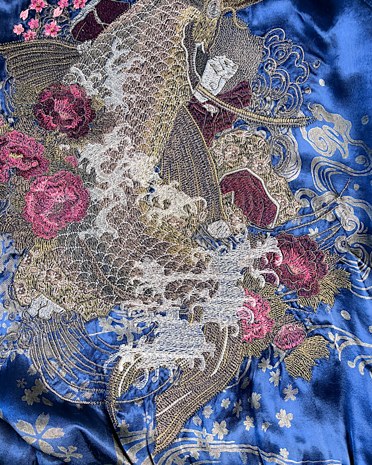 【XL】Miyabi Musubi Reversible Sukajan XL – Dragon, Tiger & Koi Embroidered Japanese Satin Jacket