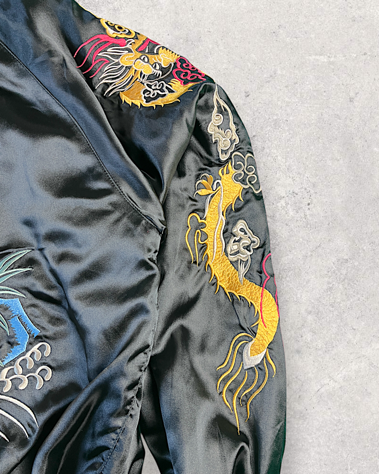 [L] Japanese Dragon & Tiger Sukajan - Powerful Embroidery　| Vintage