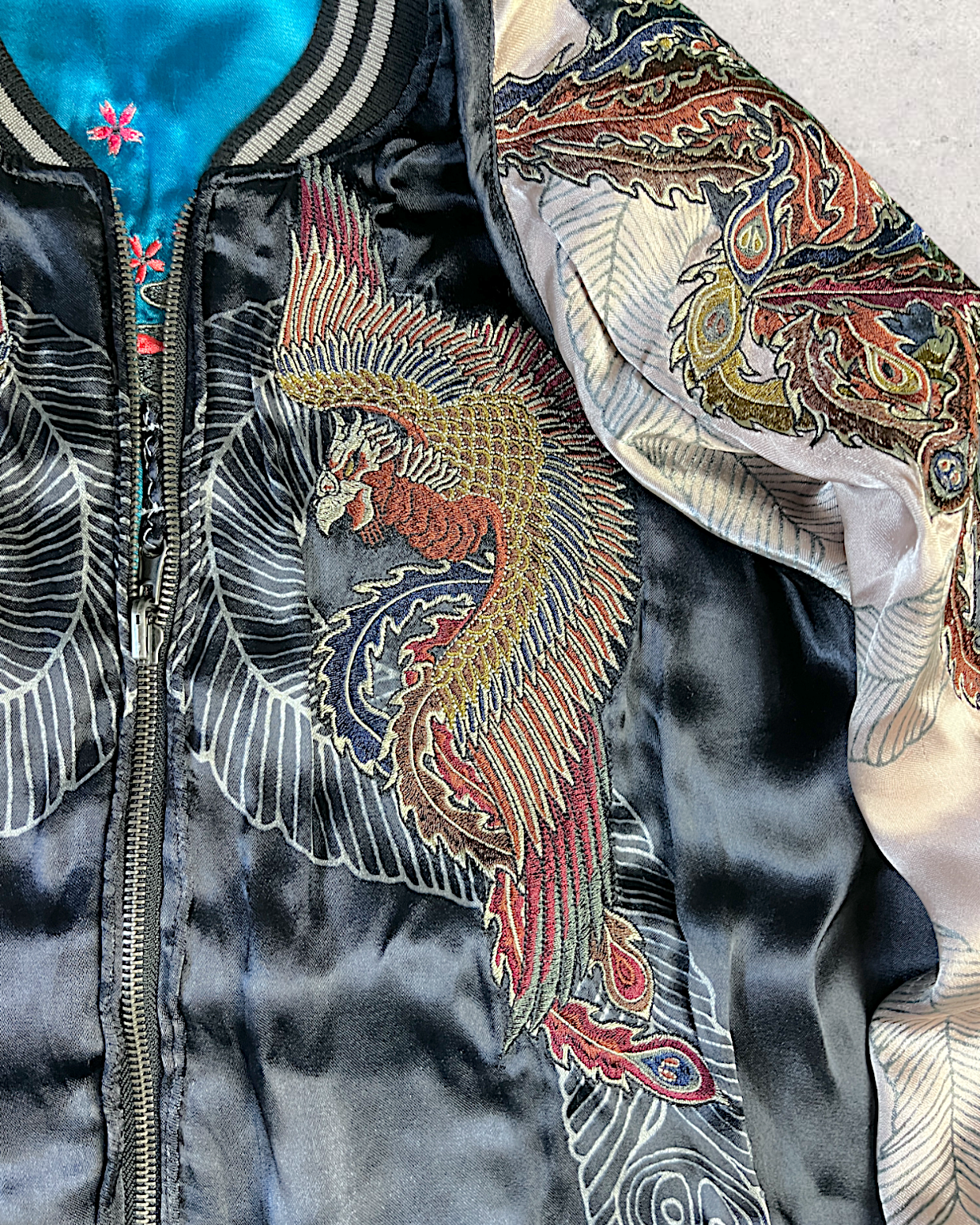 [XL]【Luxurious Embroidered Sukajan】Dragon & Cherry Blossom / Phoenix - Musubi Japan Reversible