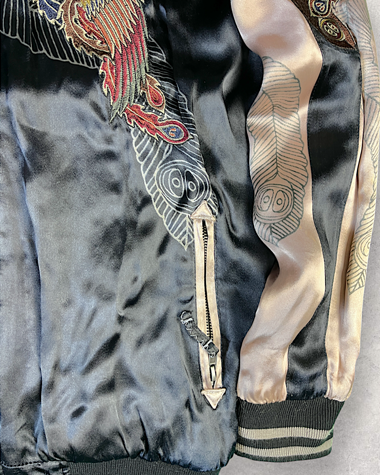 [XL]【Luxurious Embroidered Sukajan】Dragon & Cherry Blossom / Phoenix - Musubi Japan Reversible