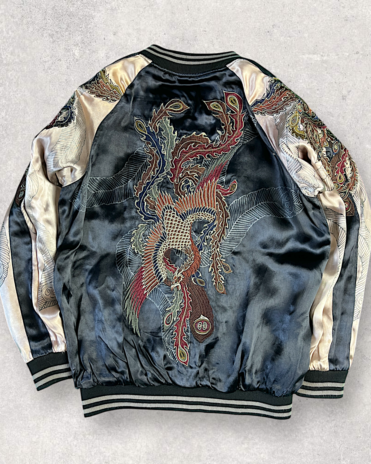 [XL]【Luxurious Embroidered Sukajan】Dragon & Cherry Blossom / Phoenix - Musubi Japan Reversible