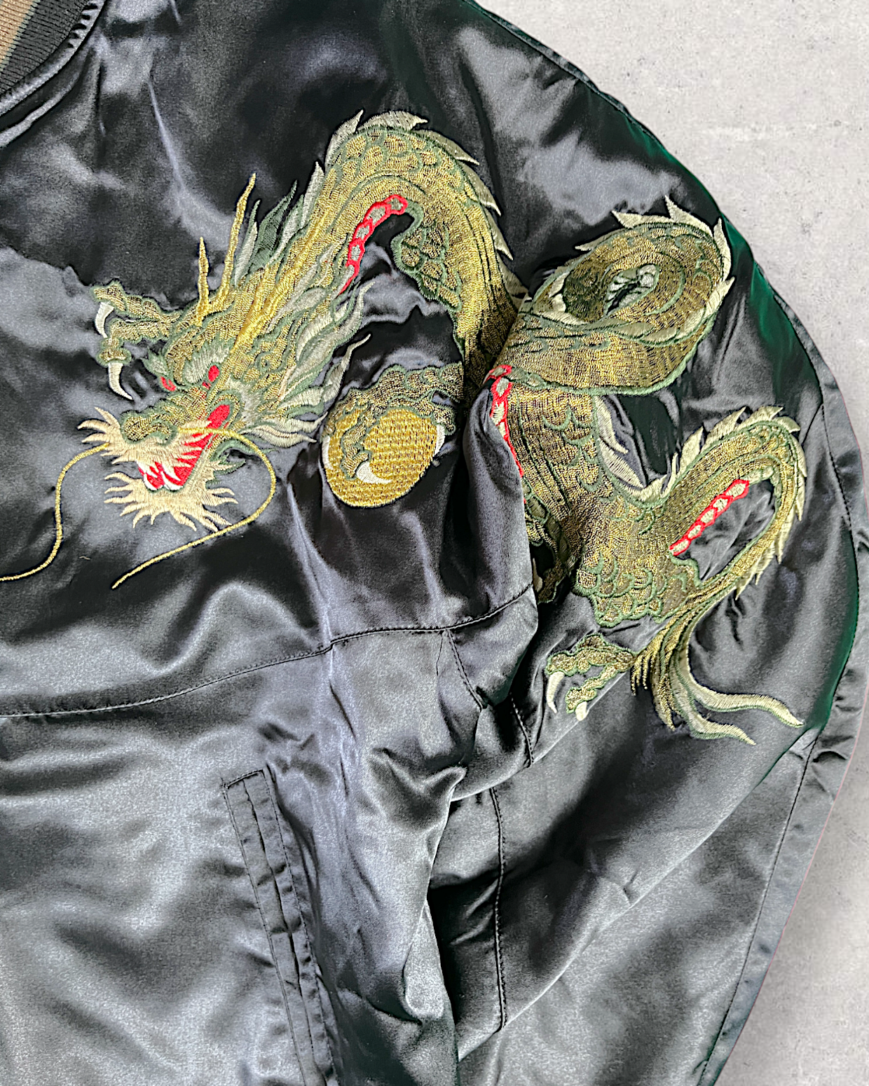[FREE SIZE]【Authentic Embroidery】Hoshihime Twin Dragons & Clouds Souvenir Jacket Men's Black- Japanese Style