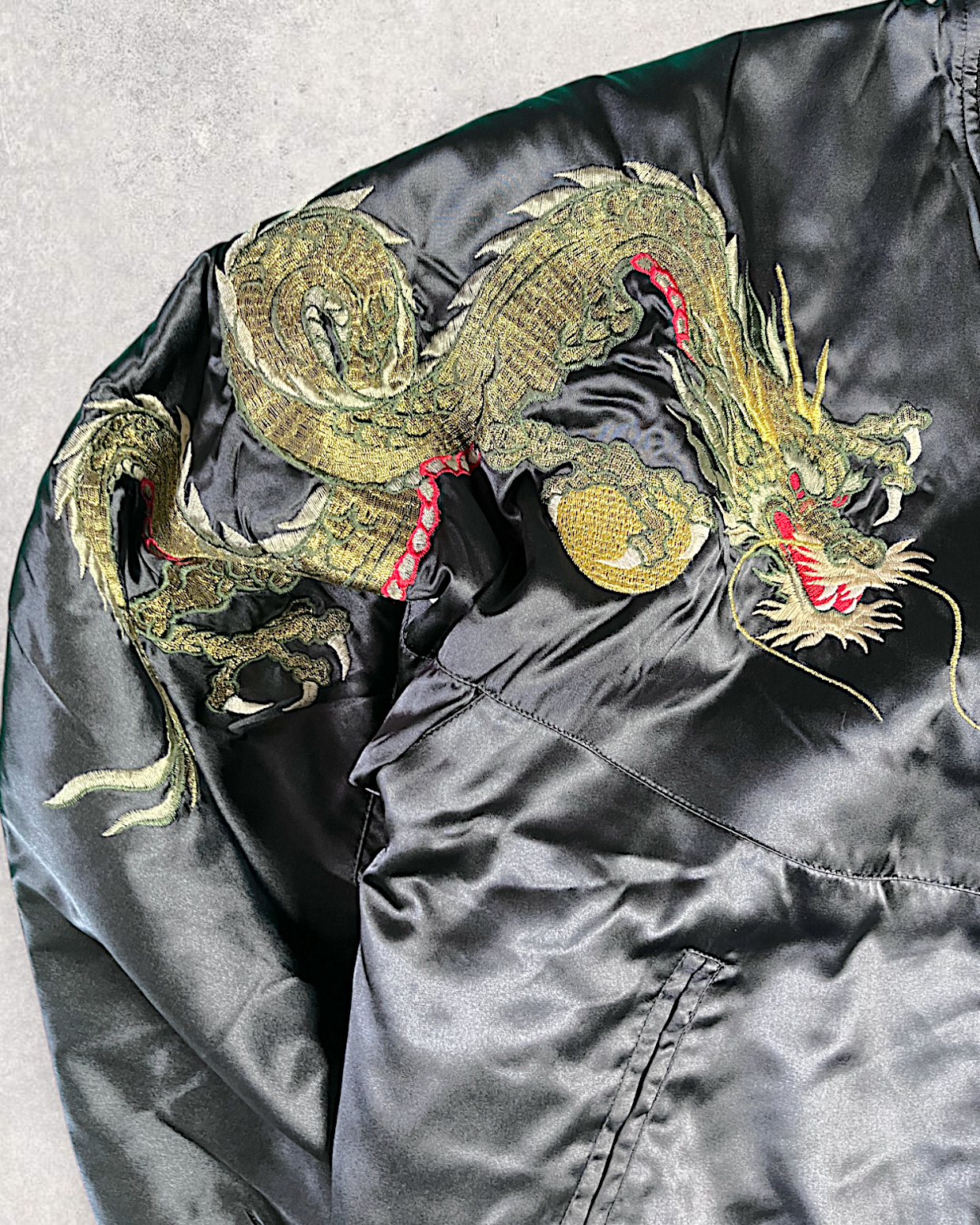 [FREE SIZE]【Authentic Embroidery】Hoshihime Twin Dragons & Clouds Souvenir Jacket Men's Black- Japanese Style