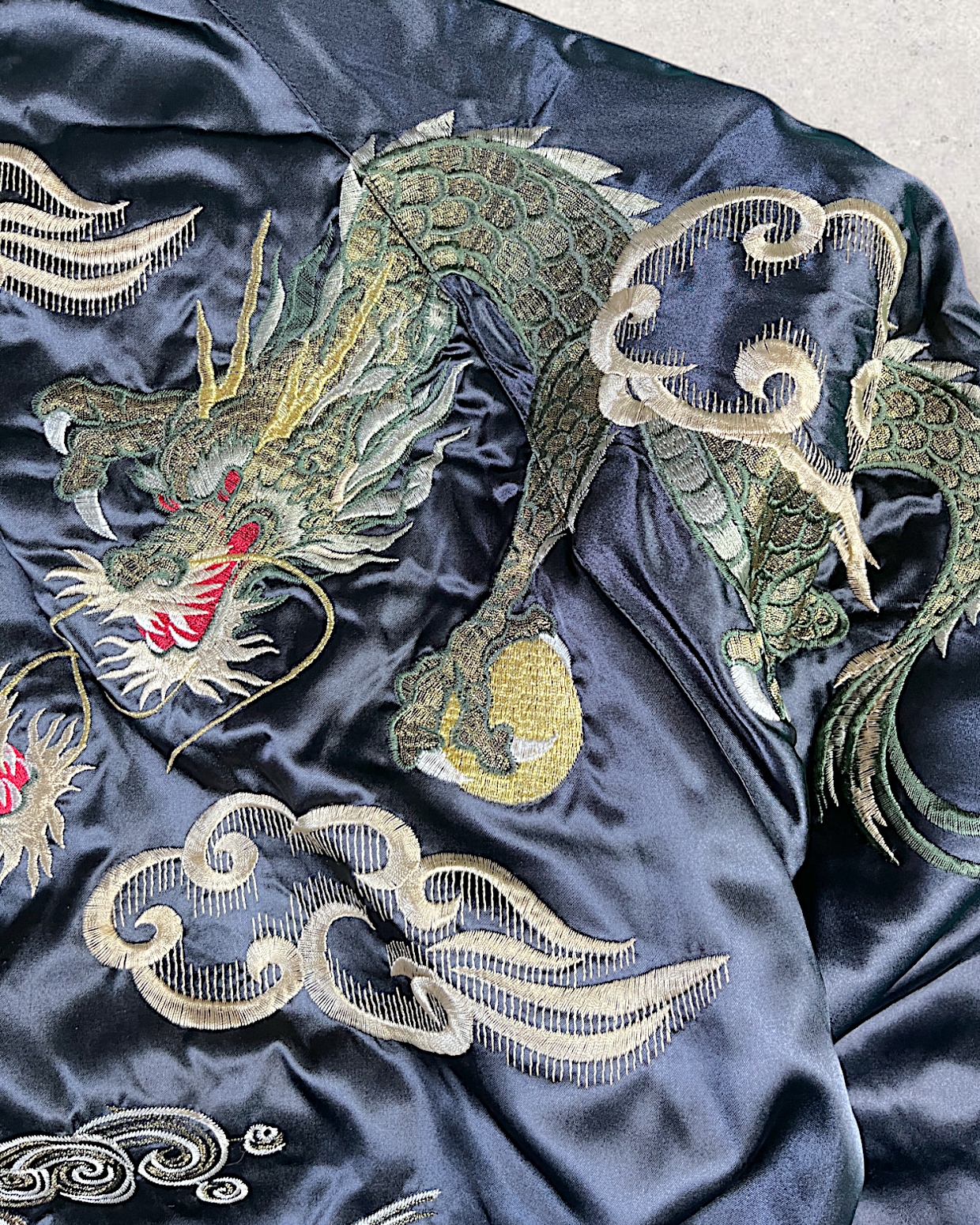 [FREE SIZE]【Authentic Embroidery】Hoshihime Twin Dragons & Clouds Souvenir Jacket Men's Black- Japanese Style