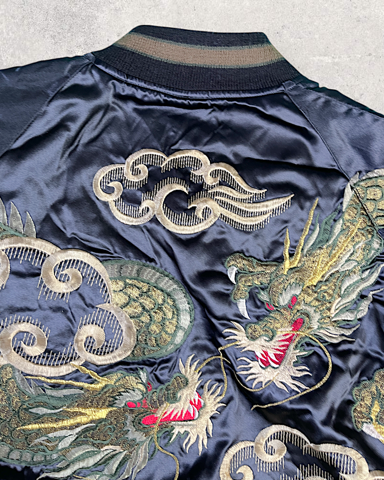 [FREE SIZE]【Authentic Embroidery】Hoshihime Twin Dragons & Clouds Souvenir Jacket Men's Black- Japanese Style