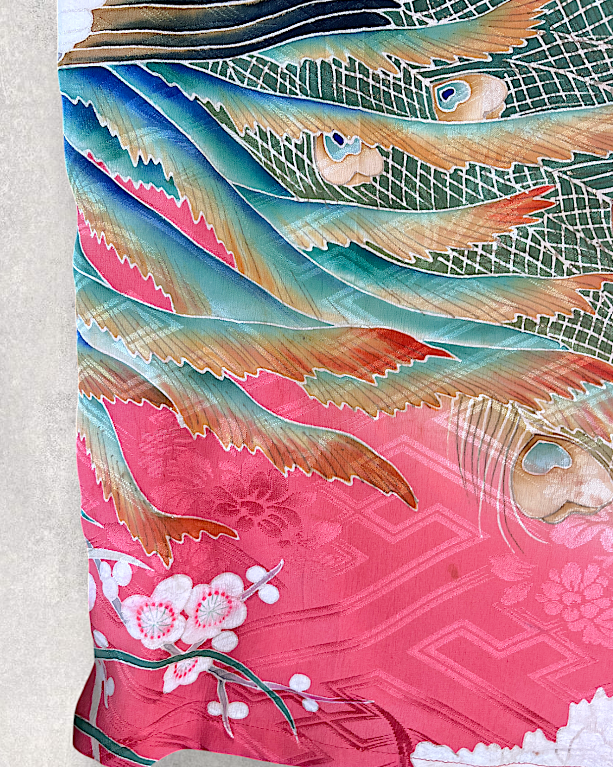 [L]【One-of-a-Kind】Kimono Remake Shirt with Peacock & Floral Motif