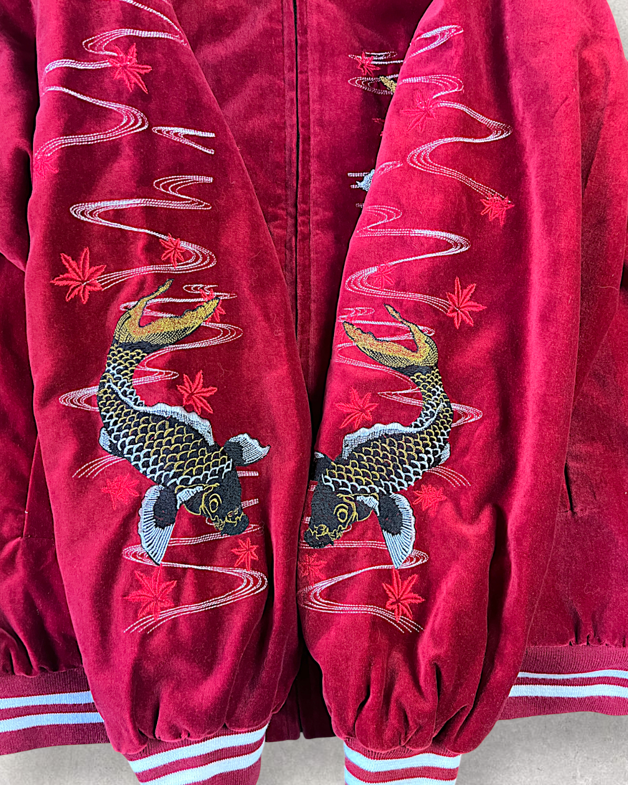 【3L/Deep Crimson】Japanese Sukajan with Koi Fish & Mt. Fuji Embroidery｜UNSAI Brand｜Rare Oversized Jacket Piece