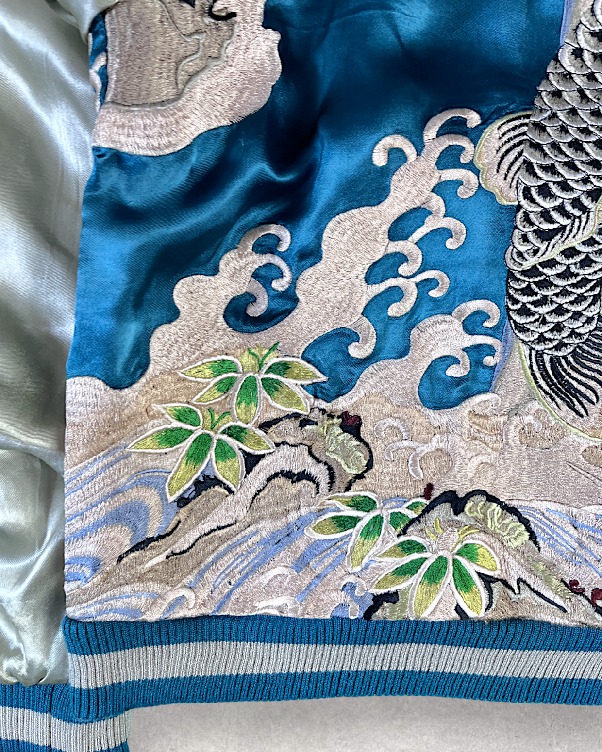 [S/ Reversible] Vintage Sukajan Jacket – Climbing Koi Embroidery | Unique Japanese Streetwear