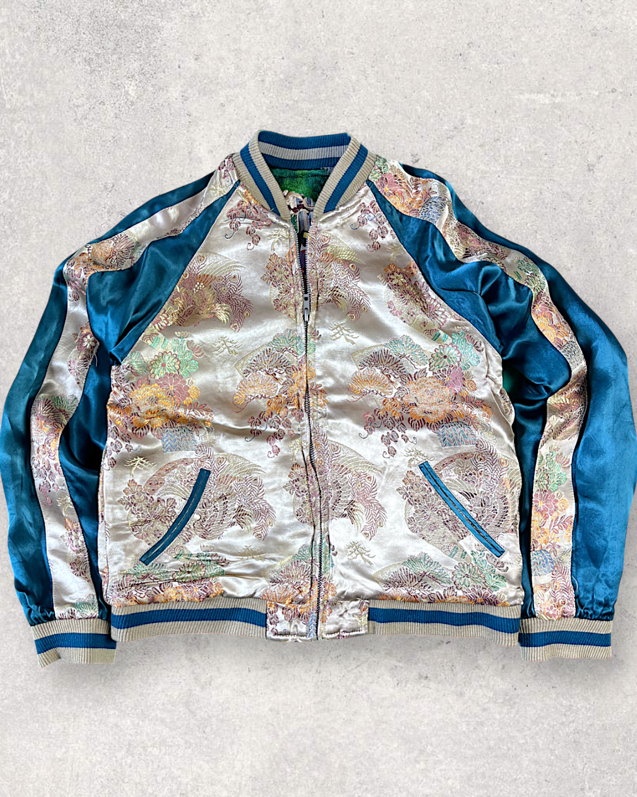 [S/ Reversible] Vintage Sukajan Jacket – Climbing Koi Embroidery | Unique Japanese Streetwear
