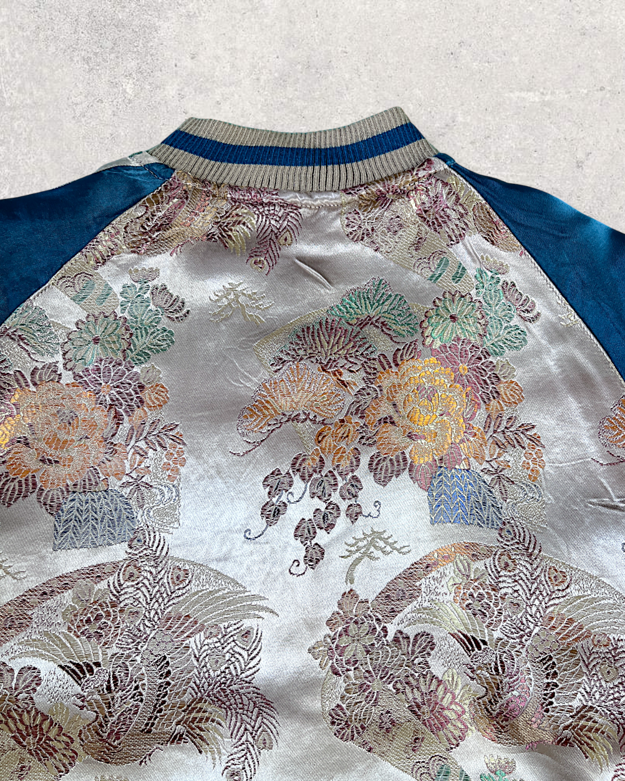 [S/ Reversible] Vintage Sukajan Jacket – Climbing Koi Embroidery | Unique Japanese Streetwear