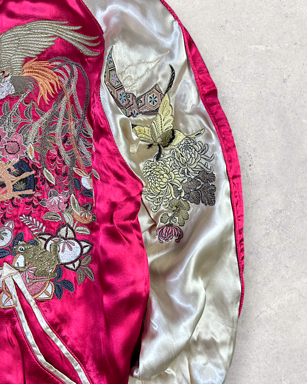 【M / Excellent Condition】Reversible Sukajan with Phoenix & Floral Embroidery｜Rare One-of-a-Kind Japanese Souvenir Jacket