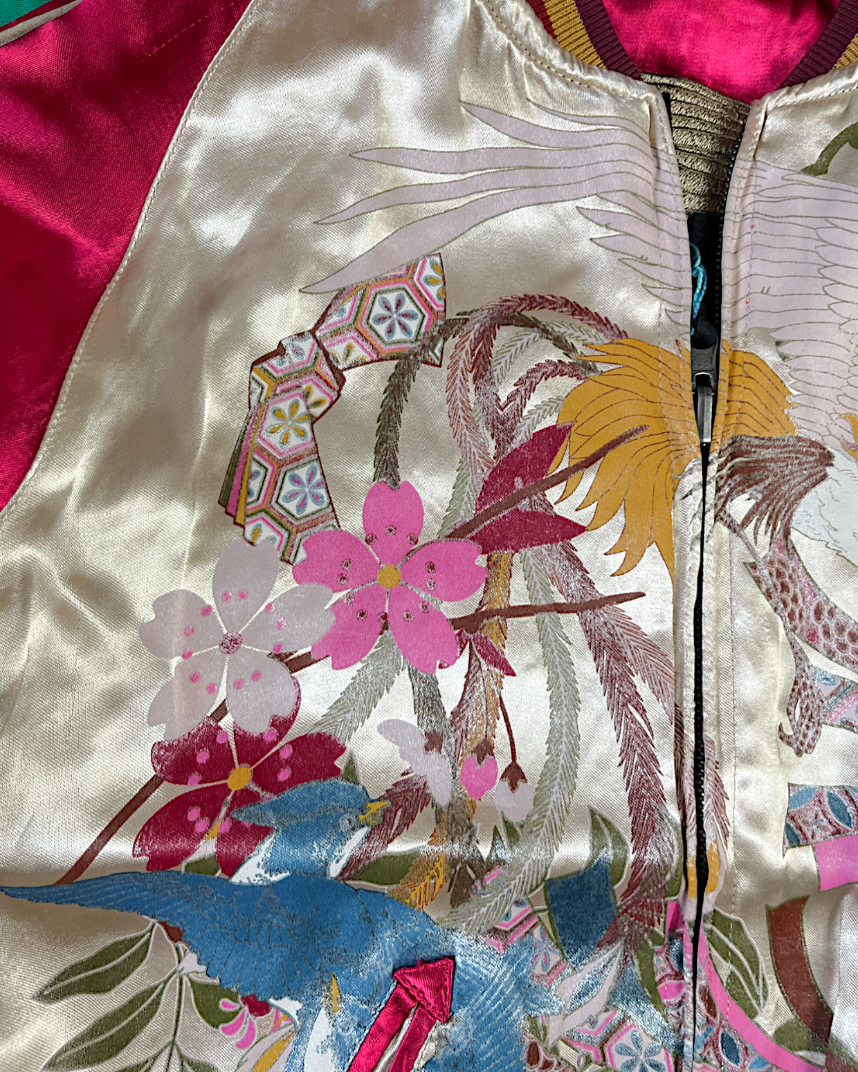 【M / Excellent Condition】Reversible Sukajan with Phoenix & Floral Embroidery｜Rare One-of-a-Kind Japanese Souvenir Jacket