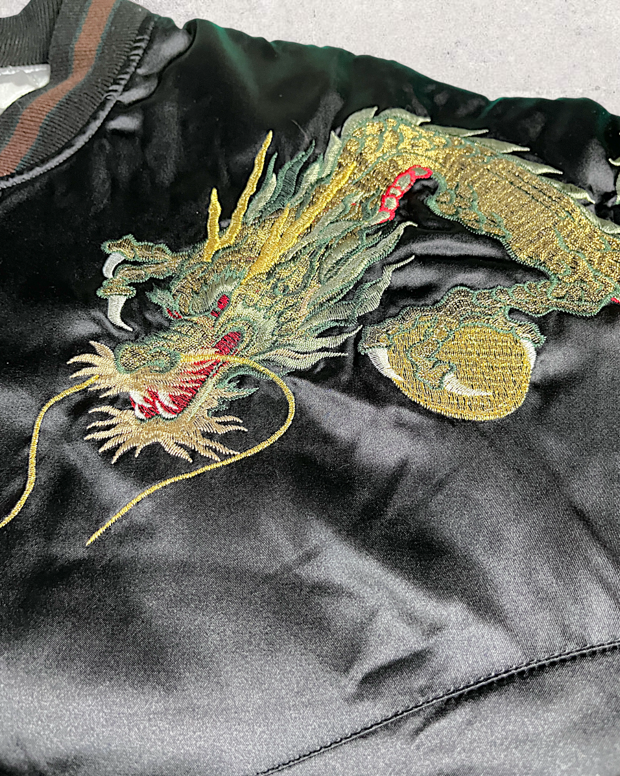 [FREE SIZE]【Authentic Embroidery】Hoshihime Twin Dragons & Clouds Souvenir Jacket Men's Black- Japanese Style