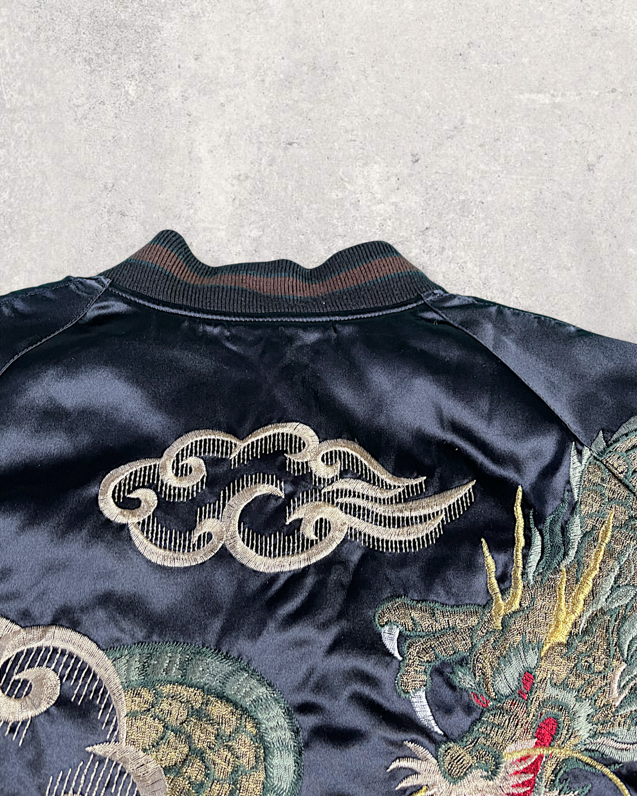 [FREE SIZE]【Authentic Embroidery】Hoshihime Twin Dragons & Clouds Souvenir Jacket Men's Black- Japanese Style