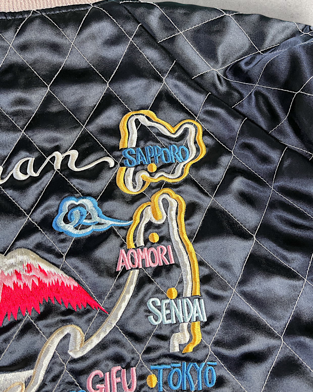【L】Blue Crane Embroidery / Black Dragon & Japan Map – Japanese Quilted Bomber