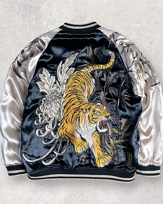 【XL】Black & Champagne Gold Chrysanthemum / Tiger Embroidery – Japanese Bomber