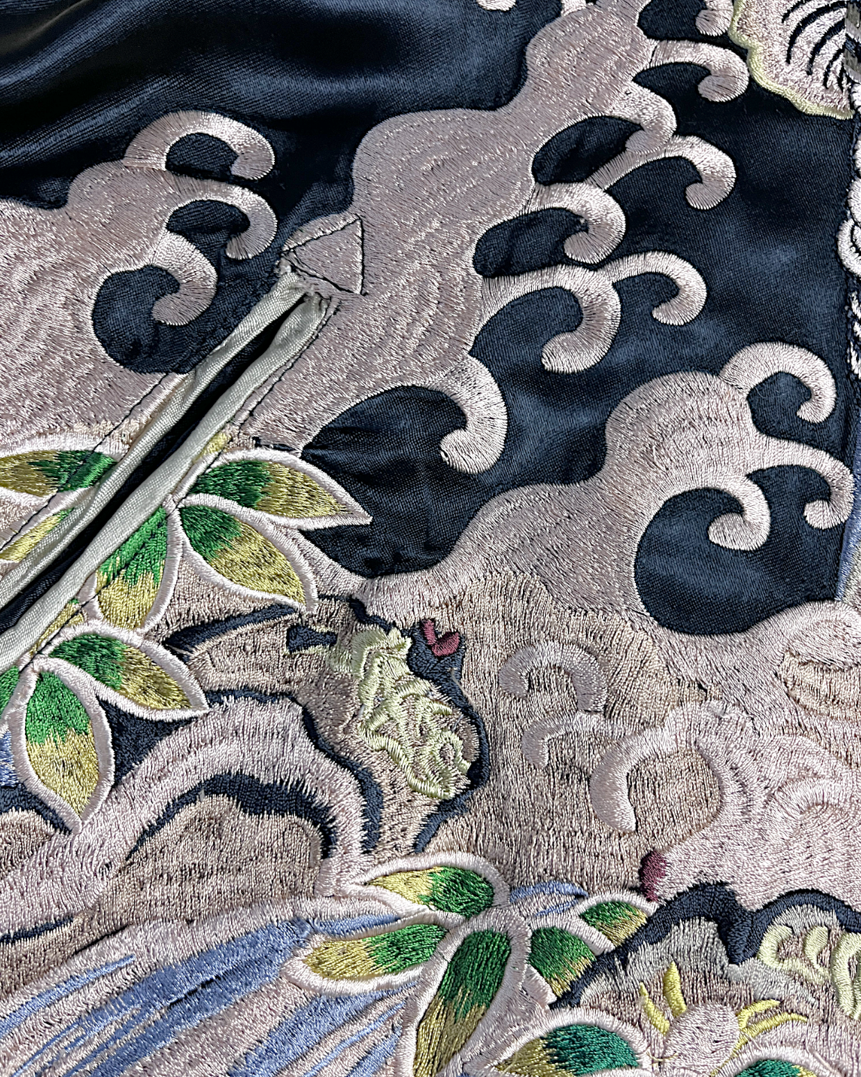 【XL】Koi Waterfall & Pine Embroidery / Japanese Brocade Pattern – XL Japanese Bomber