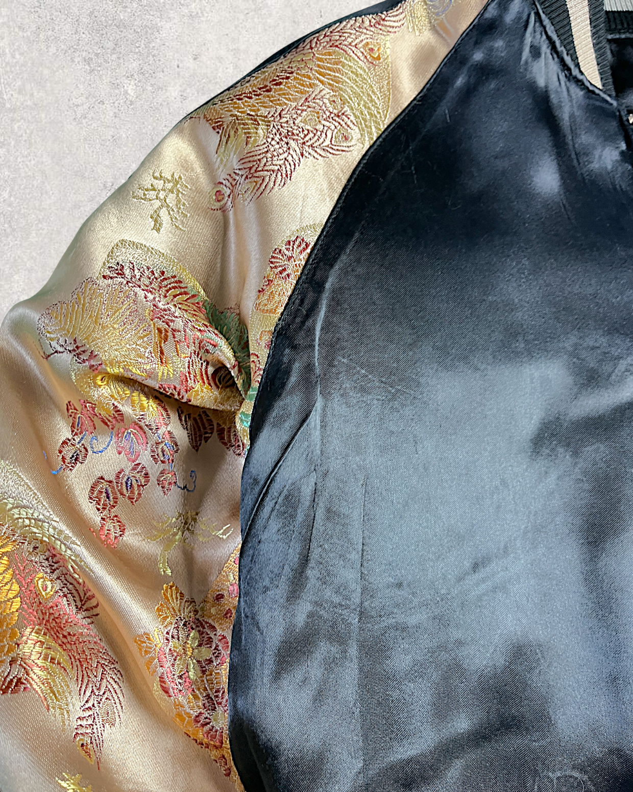 【M】Cloud-Embroidered Dragon × Brocade Pattern Sleeves | One-of-a-Kind Statement Jacket