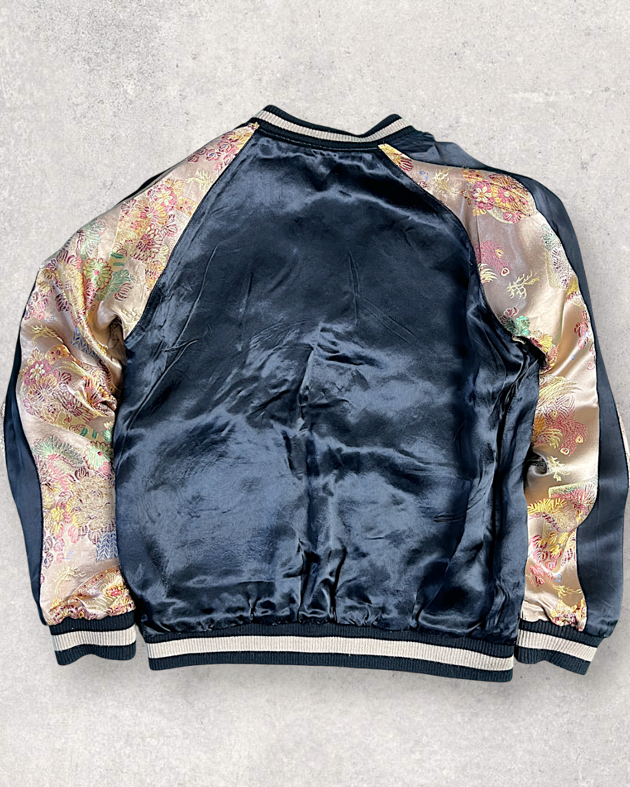 【M】Cloud-Embroidered Dragon × Brocade Pattern Sleeves | One-of-a-Kind Statement Jacket