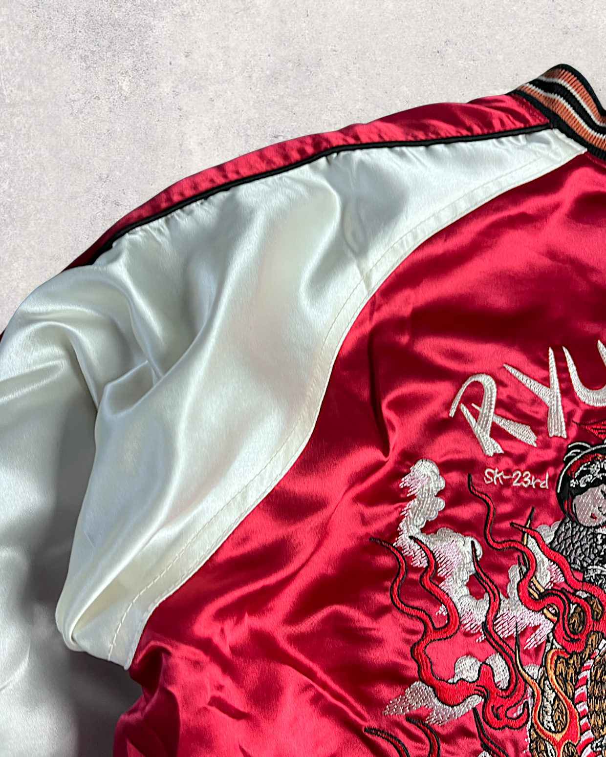 【L】 Rare Reversible Velour Sukajan – SHUTENDOJI “King of Ogre” & RYUUTARO Dragon Tattoo Jacket