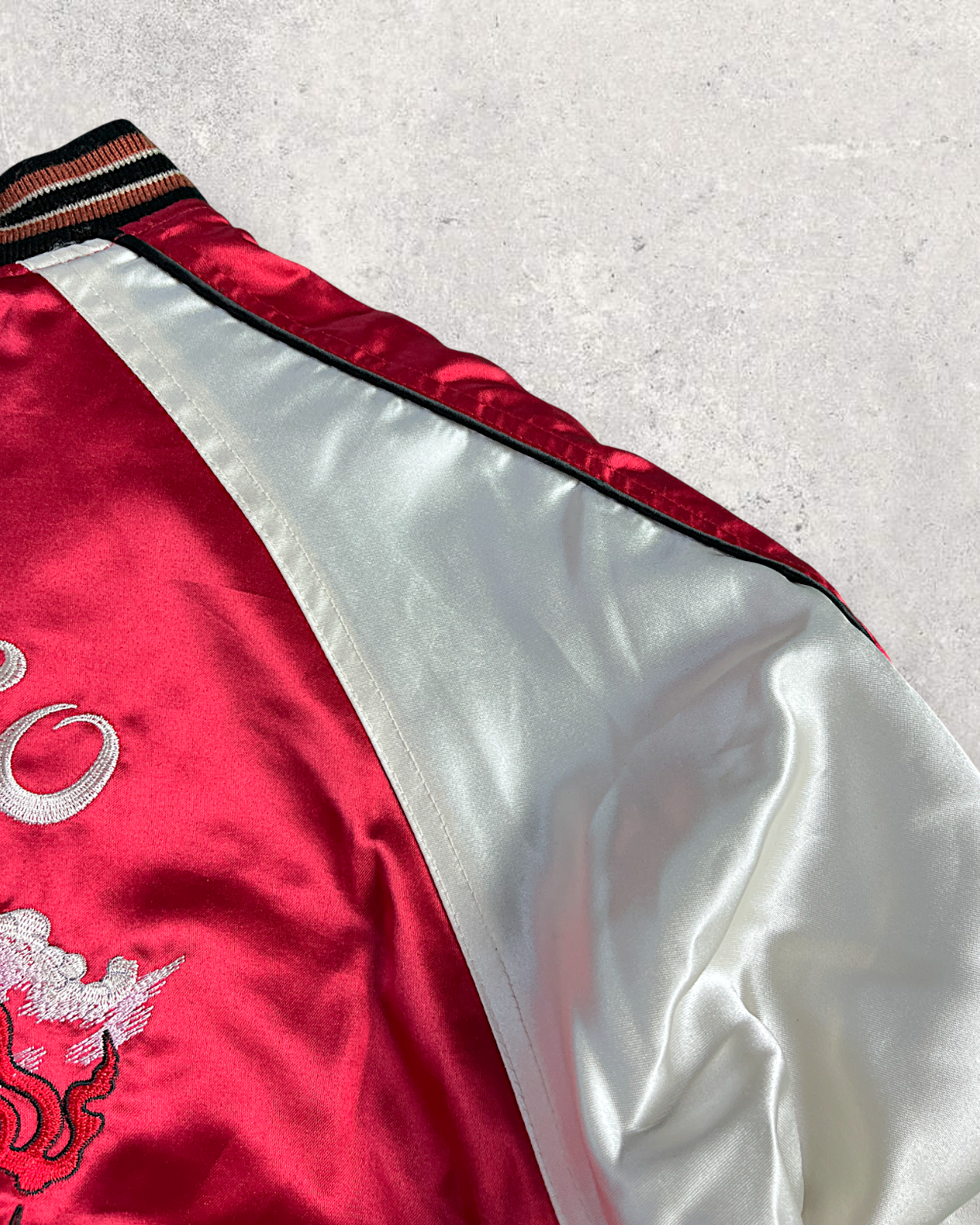 【L】 Rare Reversible Velour Sukajan – SHUTENDOJI “King of Ogre” & RYUUTARO Dragon Tattoo Jacket