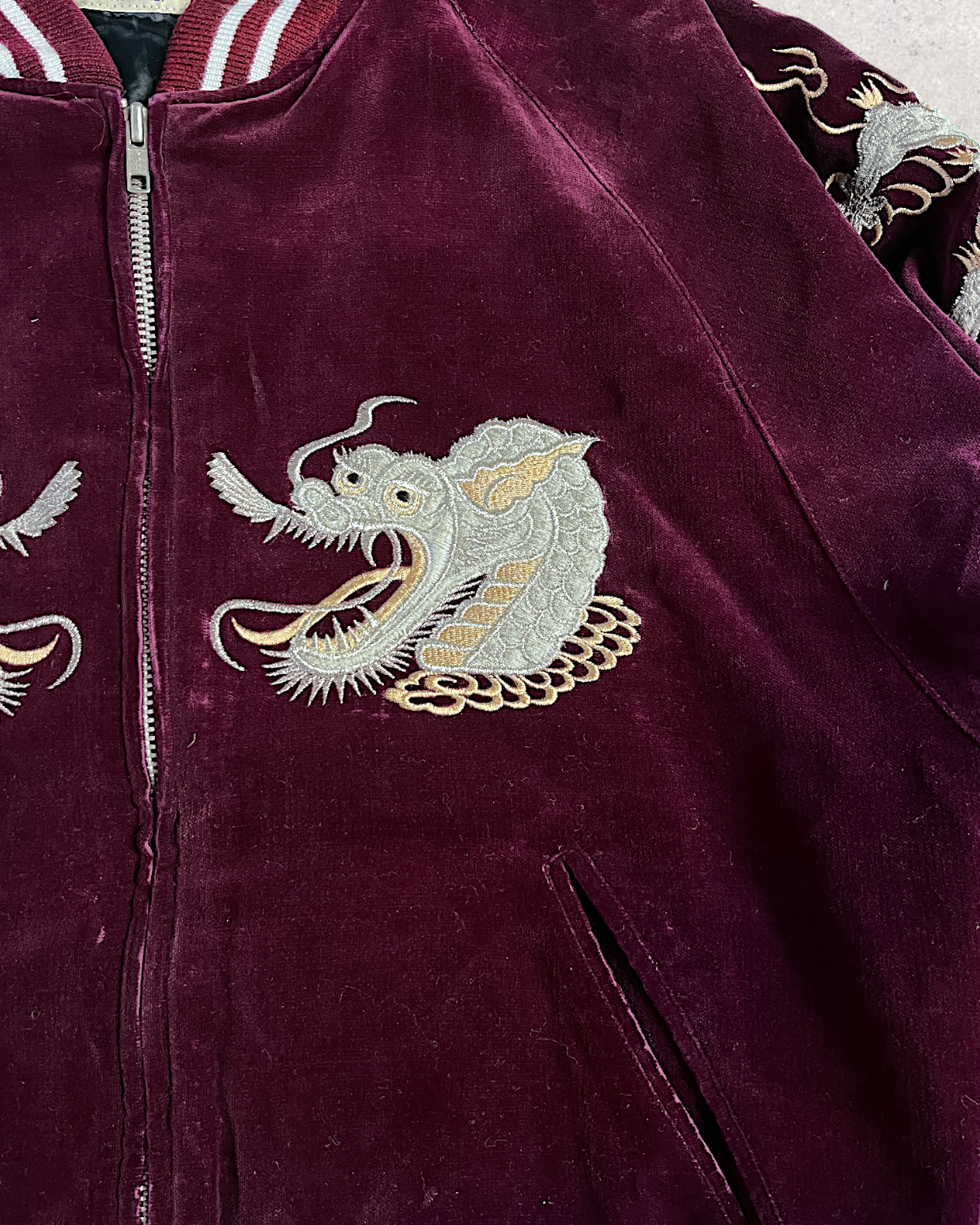 【L】Velour Dragon Sukajan Jacket – Wine Red Embroidered Yokosuka Japanese Bomber