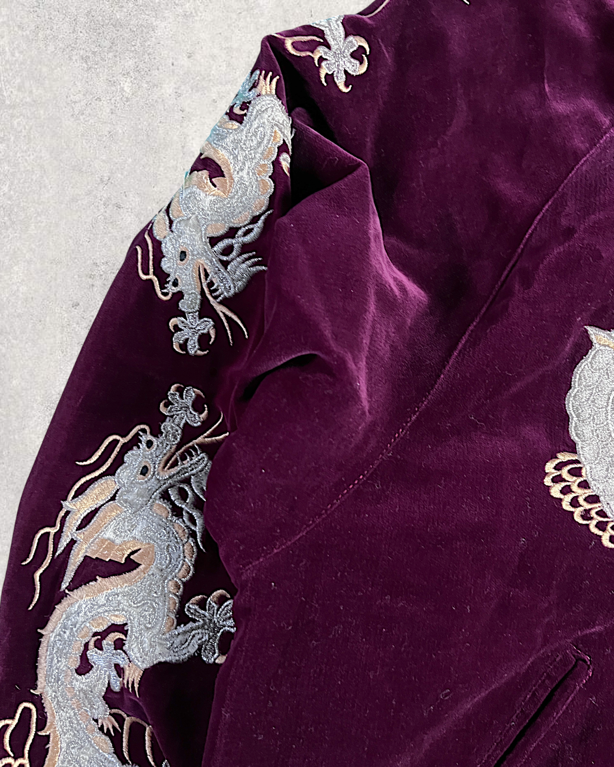 【L】Velour Dragon Sukajan Jacket – Wine Red Embroidered Yokosuka Japanese Bomber