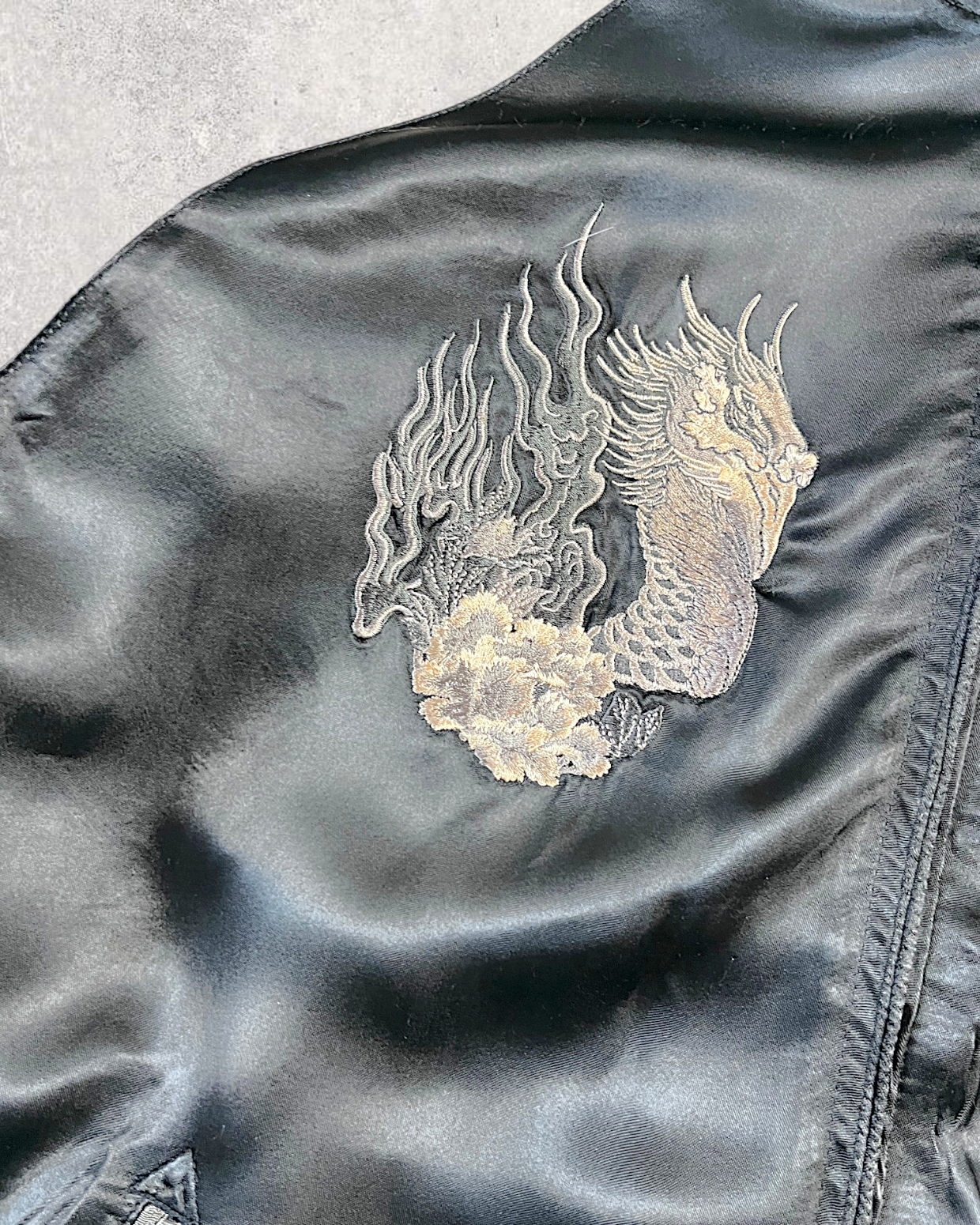 【XXL】Vintage Reversible Sukajan Jacket – Phoenix & Peacock-Inspired Embroidery Souvenir Jacket