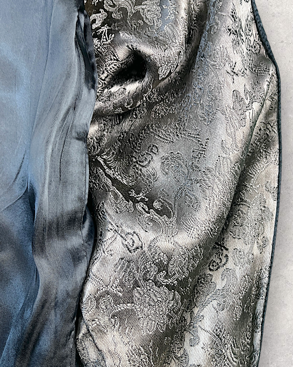 【XXL】Vintage Reversible Sukajan Jacket – Phoenix & Peacock-Inspired Embroidery Souvenir Jacket