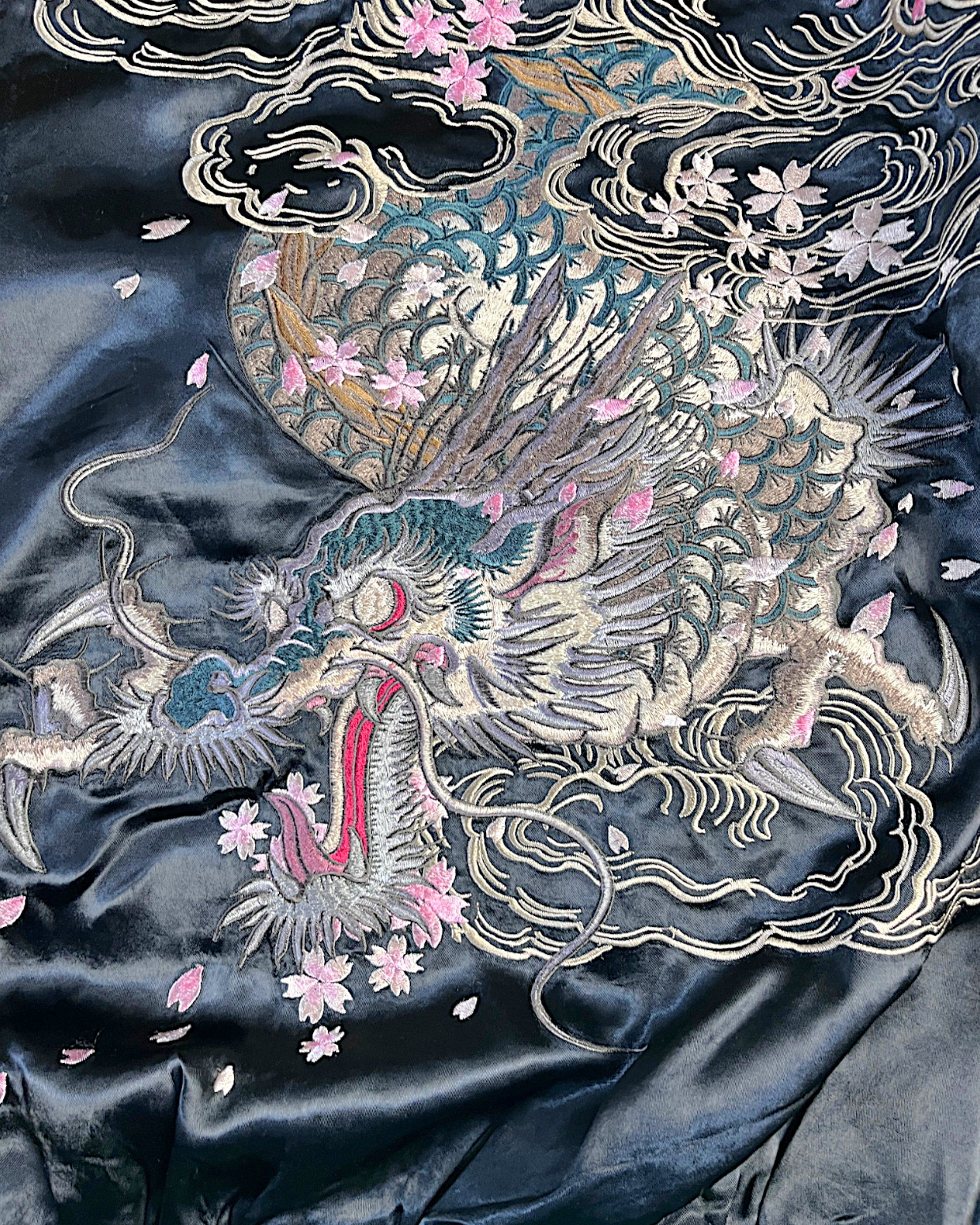 【XXL】 Karakuri Tamashii Reversible Sukajan Jacket – Dragon Embroidery Japan Souvenir Jacket