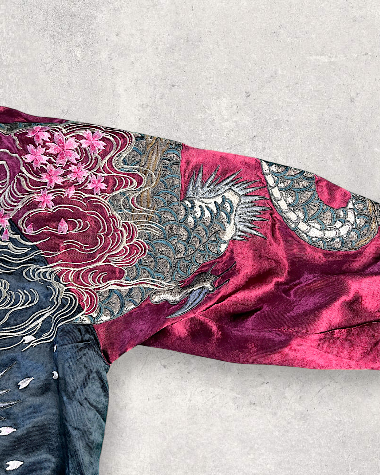 【XXL】 Karakuri Tamashii Reversible Sukajan Jacket – Dragon Embroidery Japan Souvenir Jacket