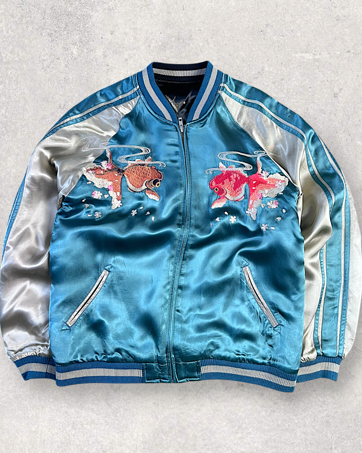 【L】Reversible Sukajan Jacket – Goldfish & Butterfly Embroidery Japan Souvenir Jacket