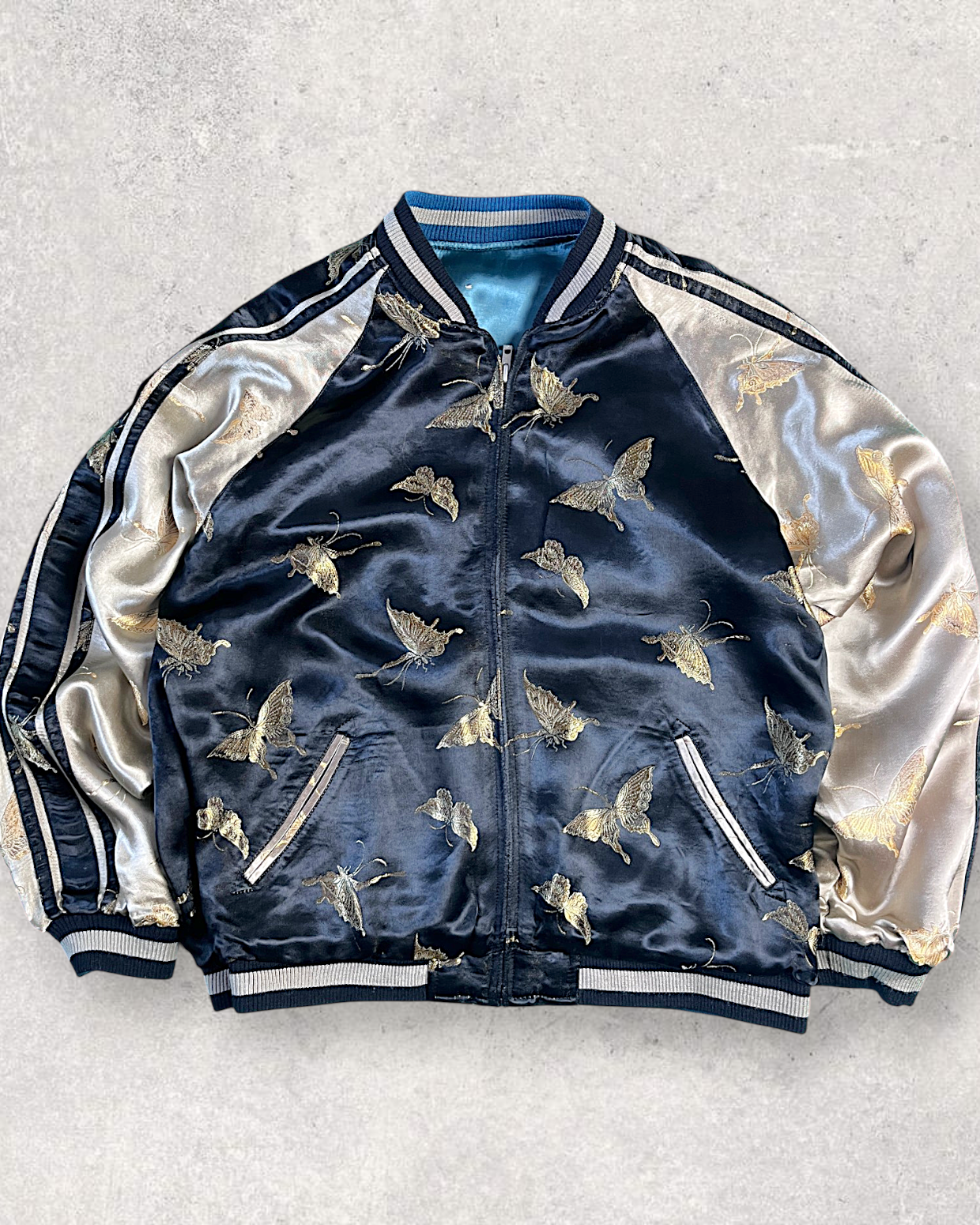 【L】Reversible Sukajan Jacket – Goldfish & Butterfly Embroidery Japan Souvenir Jacket