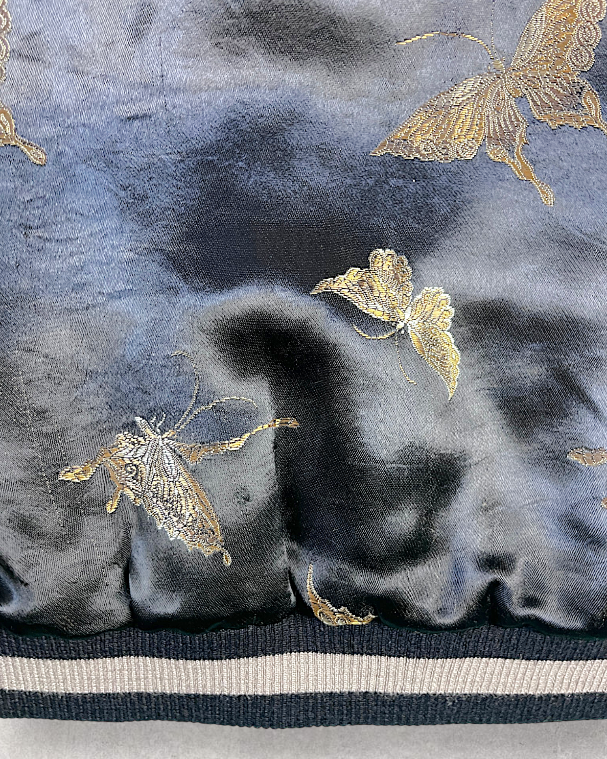 【L】Reversible Sukajan Jacket – Goldfish & Butterfly Embroidery Japan Souvenir Jacket