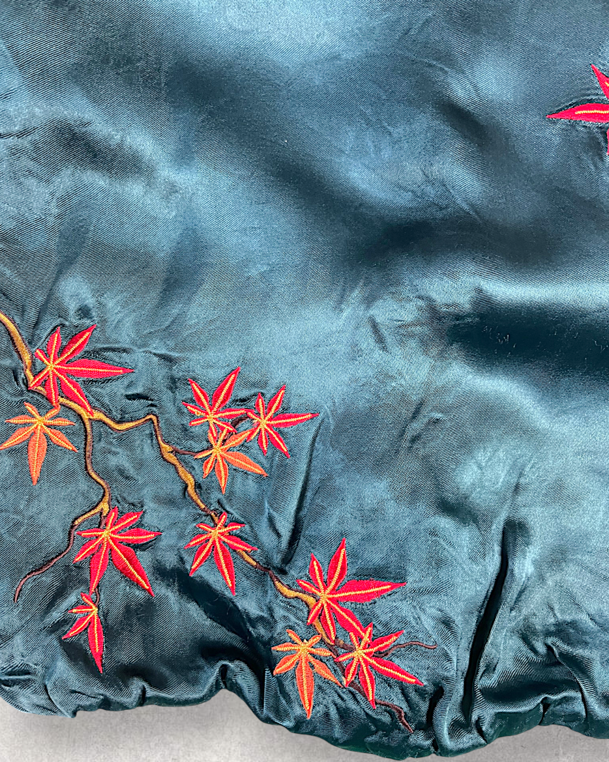 【M】Reversible Sukajan Jacket – Hawk & Cherry Blossom Embroidery Japan Souvenir Jacket